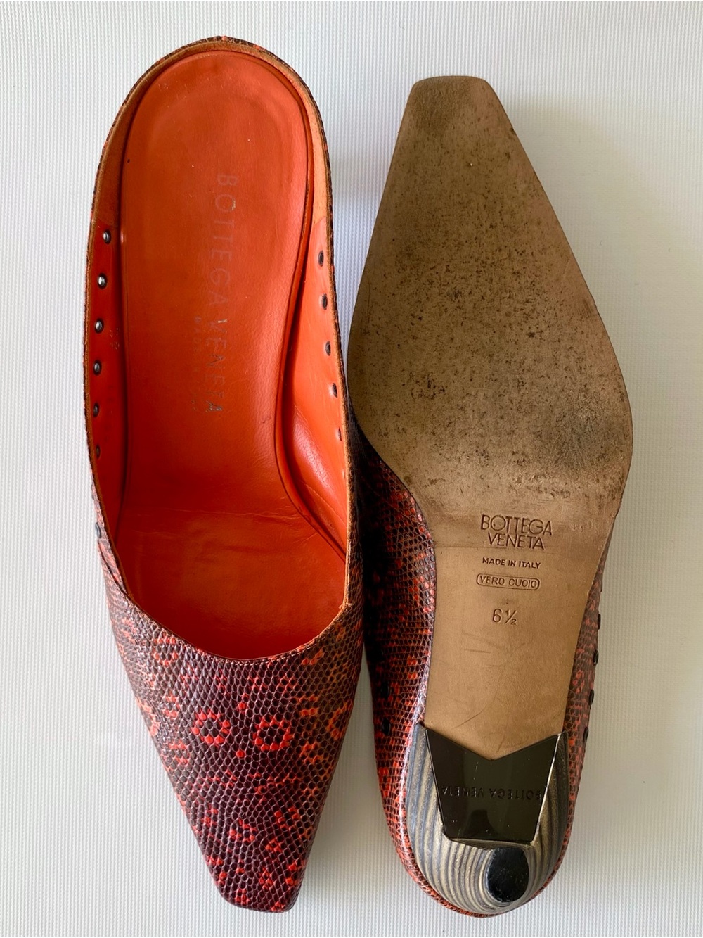 Authentic Bottega Veneta snakeskin square toe heels. ❤️ - Picture 3 of 8